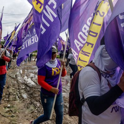Ecuadoreans Are Split Between Two Candidates Ahead of Runoff Election on Sunday