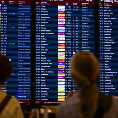 FAA cancels thousands of flights amid US government shutdown strain