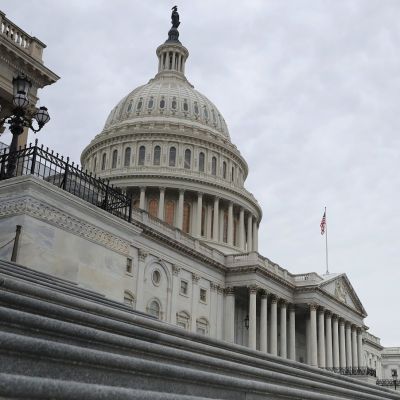 Congressional leaders strike deal to avoid govt shutdown
