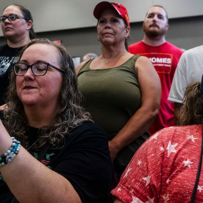 6 Takeaways From Political Ads in Iowa