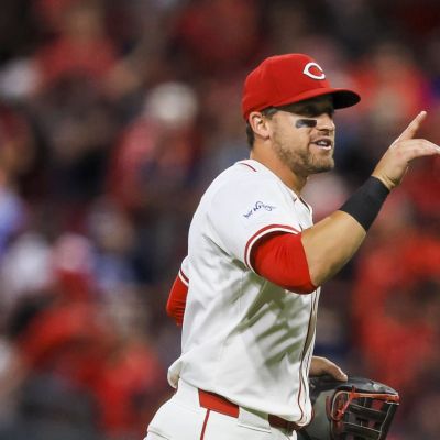 Watch: Reds Outfielder TJ Friedl Leaves Game After Making Spectacular Diving Catch