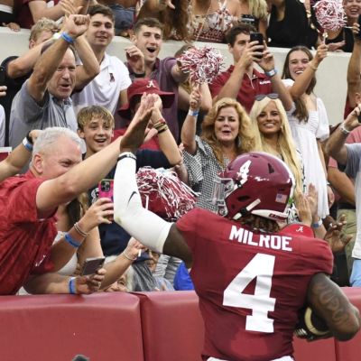 No. 5 Alabama Football Defeats Western Kentucky in First Game of Kalen DeBoer Era