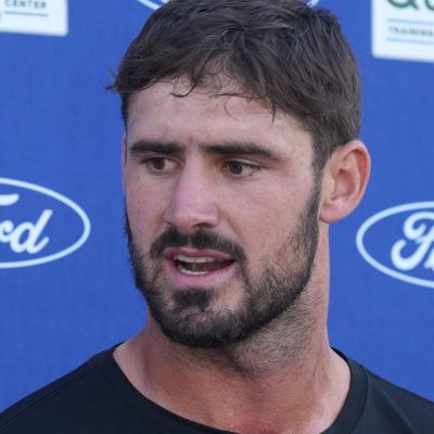 SEE IT! Giants QB Daniel Jones Shows Up for Gameday with Beard