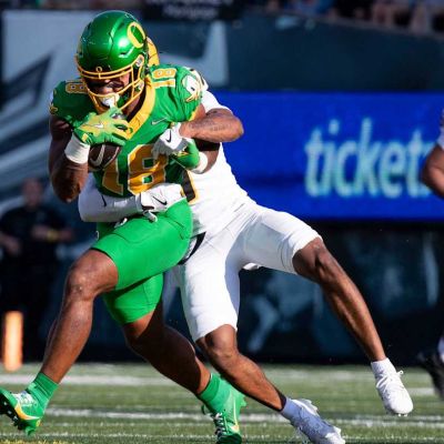 Oregon Ducks Tight End Kenyon Sadiq Stepping Up in Terrance Ferguson’s Absence