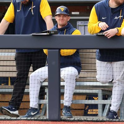 West Virginia Drops Series Opener to Arizona in Extra Innings