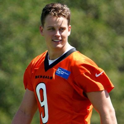 Look: Joe Burrow Hangs Out With Hollywood Legend