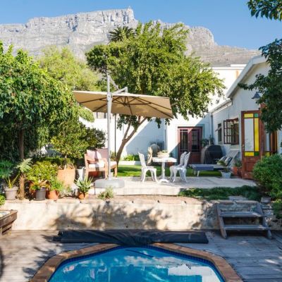 $700,000 Homes in Cape Town
