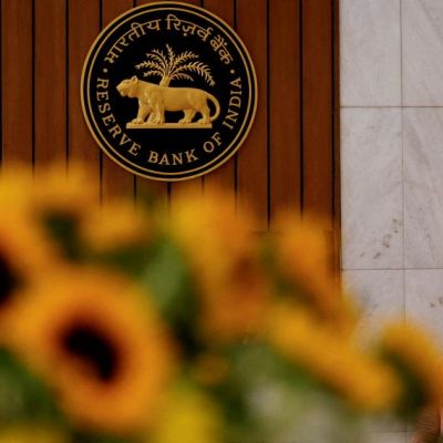 India scraps capital gains tax on foreign investors in government debt to support rupee