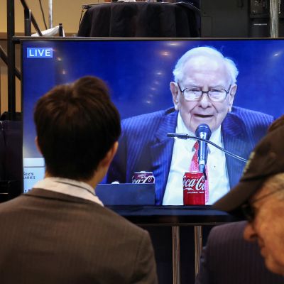 How Warren Buffett Changed the Way Investors Thought of Investing
