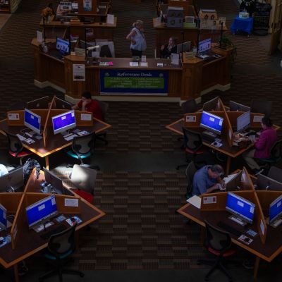 This Alabama City Faces a Culture War, With Its Public Library at the Center