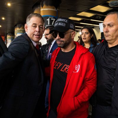 Proud Boys’ Ex-Leader Thanks Trump for Pardon at Mar-a-Lago Encounter