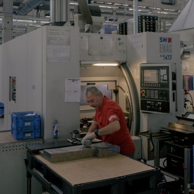 As Germany’s Business Model Wobbles, Firms Reassess Reliance on China