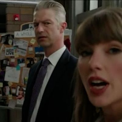 Taylor Swift Makes Surprise Appearance During Emmy Awards