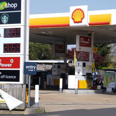 Shell under fire over ‘outrageous’ profits after boost from soaring oil prices