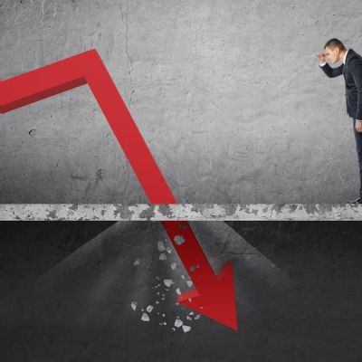 Trump Media Stock (DJT) – Why DJT Fell 40% And What Comes Next