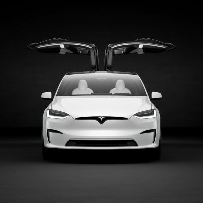1 Wall Street Analyst Just Raised Tesla Stock’s Price Target by Over $100. Is It a Buy? | The Motley Fool