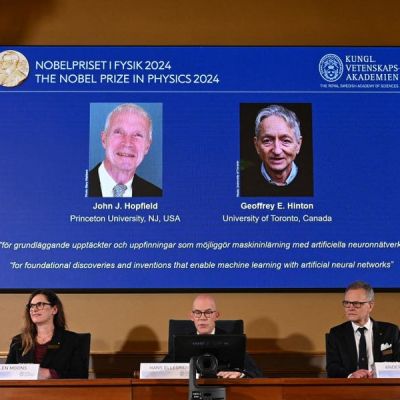 Neural Networks Co-Inventor Hinton Wins Physics Nobel, Fears AI