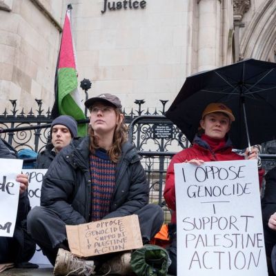 Met Police to stop arresting protesters holding Palestine Action signs after High Court ruling - My London