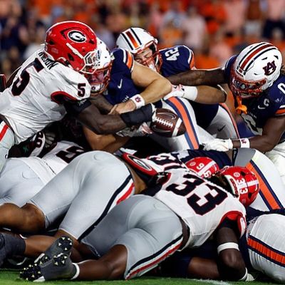 No. 10 Georgia overcomes ugly first half to win at Auburn | Chattanooga Times Free Press