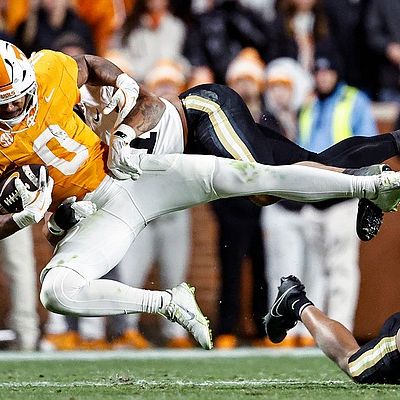 AP Top 25: Georgia rises to No. 3; Vols’ ranked streak ends at 33 polls | Chattanooga Times Free Press