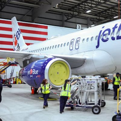 Stocks making the biggest moves midday: JetBlue, Eli Lilly, Pure Storage, Salesforce and more