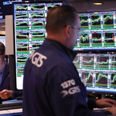 CNBC Daily Open: Wall Street rebounds, investors to monitor earnings and inflation data