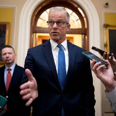 DHS shutdown: Senate advances deal to fund agency with TSA, waits on House