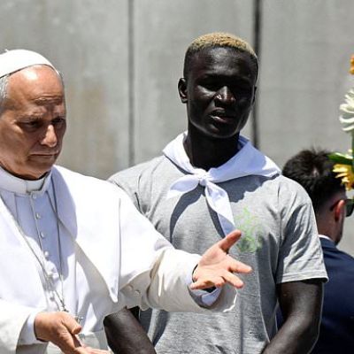 Pope warns migrants against crossing the Med and becoming trafficked