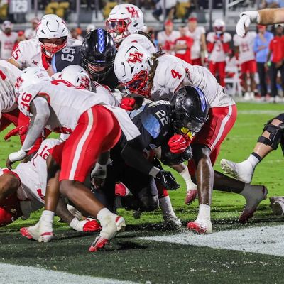 Houston ends UCF football undefeated Space Game streak with final-drive interception