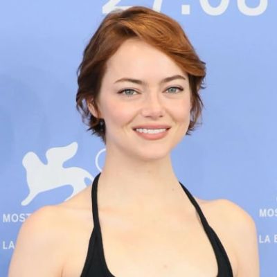 Emma Stone Says She Believes in Aliens: “To Think We’re Alone in the Universe Is Narcissistic