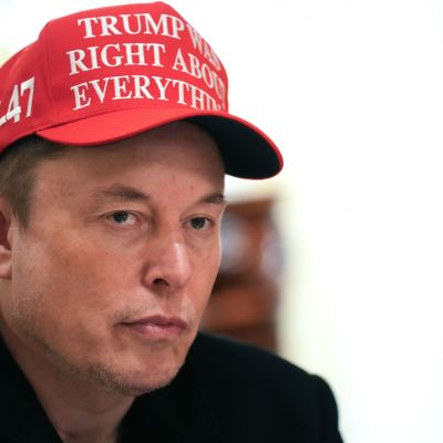 Elon Musk has a 2-word reaction to a Somali TikToker seemingly threatening his life on camera