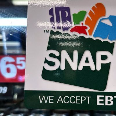 After weekend in limbo, SNAP funds are good to go in WA, Ferguson says