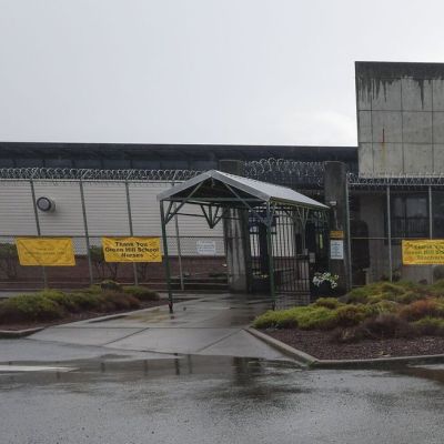 Inslee announces plan for new youth detention center to ease overcrowding