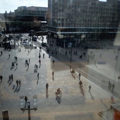 Investors Seeking Safety Look to German Government Bonds