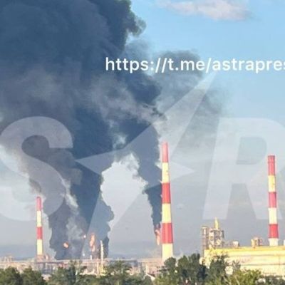 Kuibyshev Oil Refinery is on fire following attack in Samara. PHOTOS