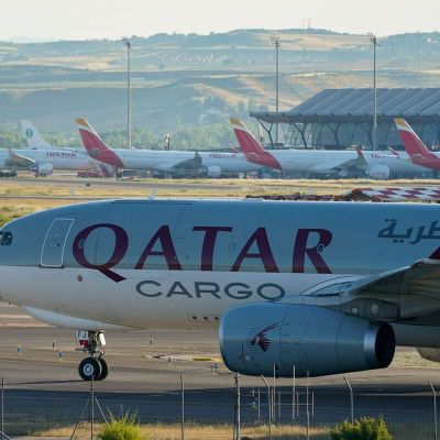 Qatar Airways, IAG Plan Joint Cargo Business Amid Trade Concerns