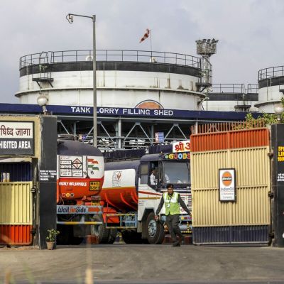 India’s State Oil Refiners Struggle to Get Russia Crude Supplies
