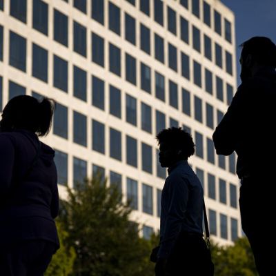 New $100,000 H-1B Fee Planned for Visa Workers Already in US