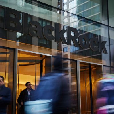 BlackRock Misses Long-Term Flow Expectations Amid Asia Outflows