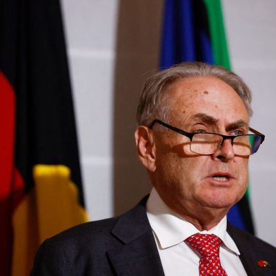 Australian Trade Minister Flies to Brussels for Free Trade Talks