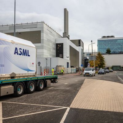 Trump to Push Hard on ASML Export Controls, Dutch Premier Says