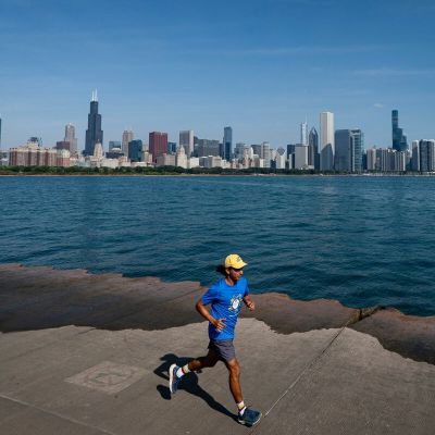 Vought Suspends $2 Billion for Chicago Trains in Shutdown Gambit