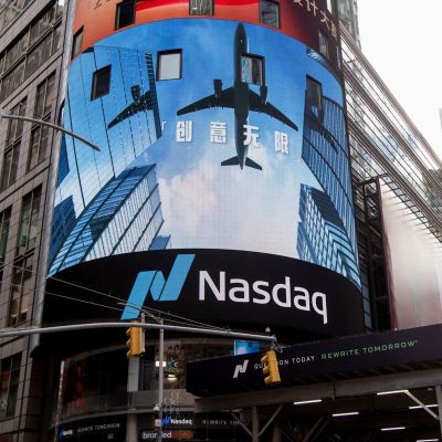 Nasdaq Futures Slump as China's DeepSeek Sparks US Tech Concern