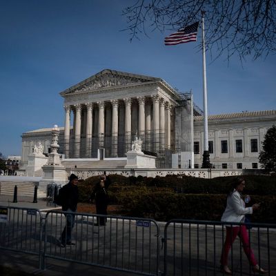 Supreme Court Lets Trump End Some Venezuelan Migrant Protections