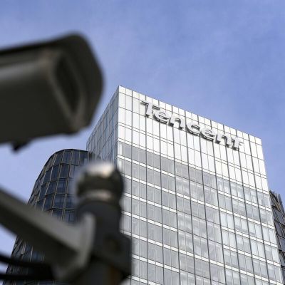 US Blacklist of China’s Tech Giants Risks Even Faster Decoupling