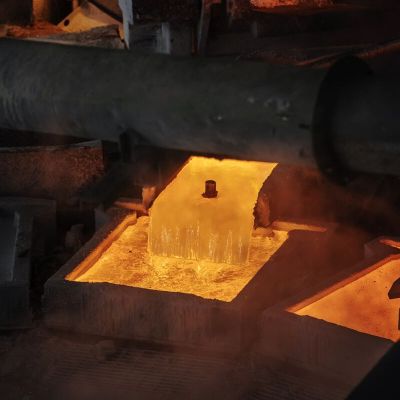 Goldman Says Commodities Flash US Tariff Risk as Trump Gears Up