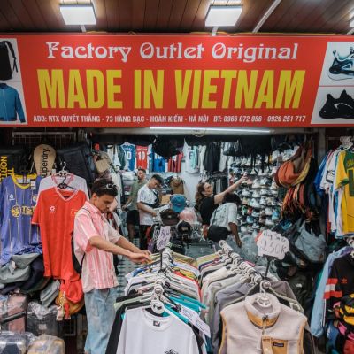 Vietnam Calls Trump Tariff ‘Unreasonable’ as Trade Talks Start