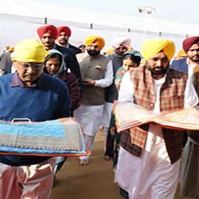 Anandpur Sahib resonates with ‘Bole so Nihal, Sat Sri Akal’ slogans to mark sacrifice of Guru Teg Bahadur
