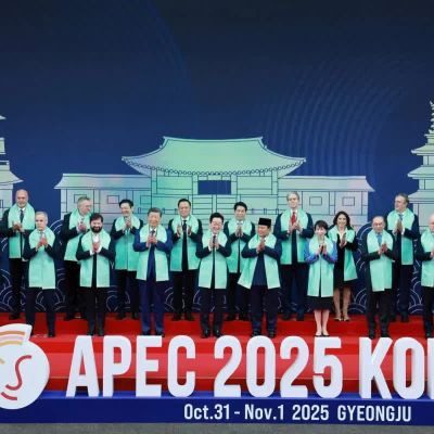 APEC Leaders Agree in Joint Declaration to Enhance Global Trade