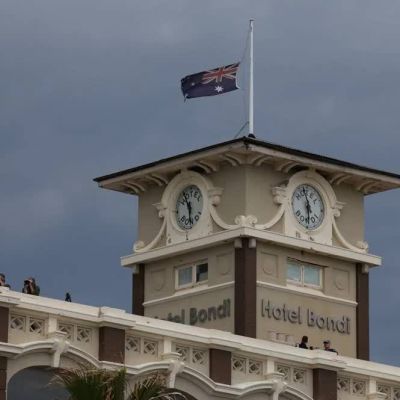 Australia Honors Bondi Beach Attack Victims as PM Orders Safety Review